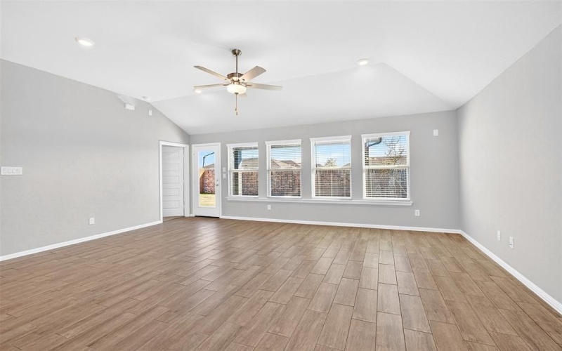 7236 Fairholt Road, Pilot Point, TX 76258, 4 Habitaciones Habitaciones , ,2 BañosBaños,Residential,En Venta,7236 Fairholt Road,0,21100020