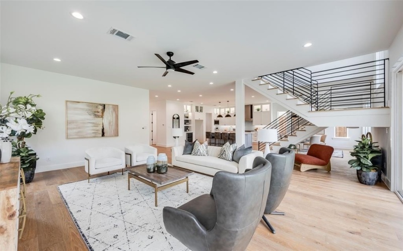 6027 Marquita Avenue, Dallas, TX 75206, 4 Habitaciones Habitaciones , ,5 BañosBaños,Residential,En Venta,6027 Marquita Avenue,0,21100078