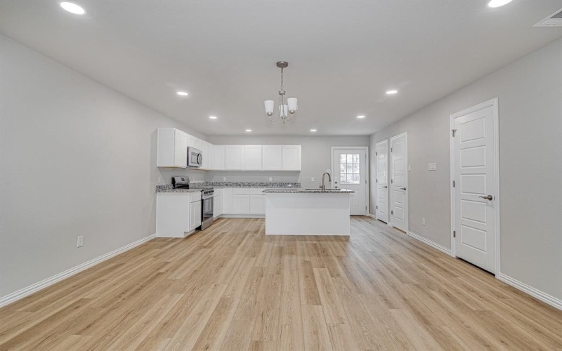 3325 Eastland Street, Fort Worth, TX 76119, 6 Habitaciones Habitaciones , ,5 BañosBaños,Residential Multi Family,En Venta,3325 Eastland Street,0,21100100