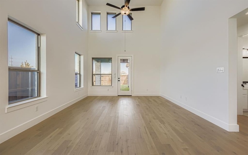 1668 Cornwall Avenue, Fort Worth, TX 76052, 4 Bedrooms Bedrooms, ,3 BathroomsBathrooms,Residential,For Sale,1668 Cornwall Avenue,0,21100167