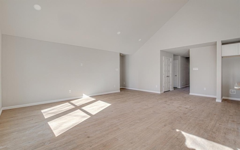 6620 Chapel Lane, Lake Worth, TX 76135, 4 Bedrooms Bedrooms, ,2 BathroomsBathrooms,Residential,For Sale,6620 Chapel Lane,0,21100175