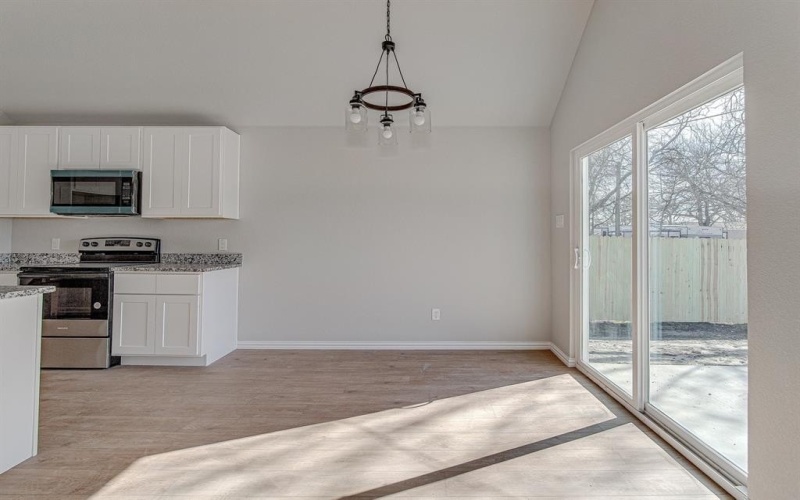 6620 Chapel Lane, Lake Worth, TX 76135, 4 Bedrooms Bedrooms, ,2 BathroomsBathrooms,Residential,For Sale,6620 Chapel Lane,0,21100175