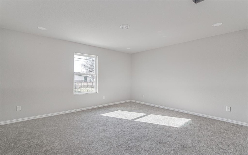 6620 Chapel Lane, Lake Worth, TX 76135, 4 Bedrooms Bedrooms, ,2 BathroomsBathrooms,Residential,For Sale,6620 Chapel Lane,0,21100175