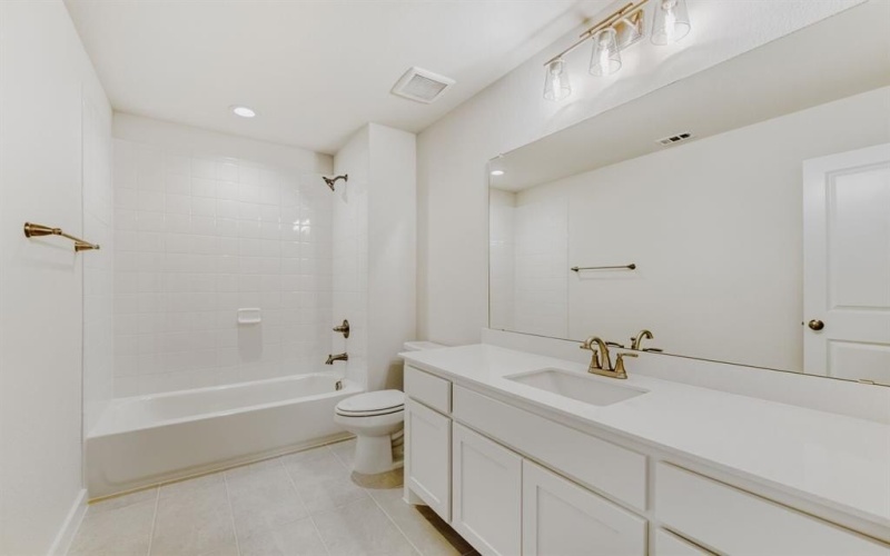 11556 Gloucester Road, Fort Worth, TX 76052, 4 Bedrooms Bedrooms, ,3 BathroomsBathrooms,Residential,For Sale,11556 Gloucester Road,0,21100215