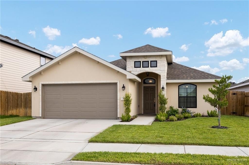 313 Olympic Street, Edinburg, TX 78541, 4 Habitaciones Habitaciones , ,2 BañosBaños,Residential,En Venta,313 Olympic Street,470149