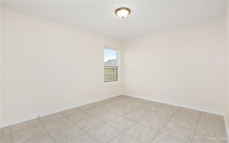 313 Olympic Street, Edinburg, TX 78541, 4 Habitaciones Habitaciones , ,2 BañosBaños,Residential,En Venta,313 Olympic Street,470149
