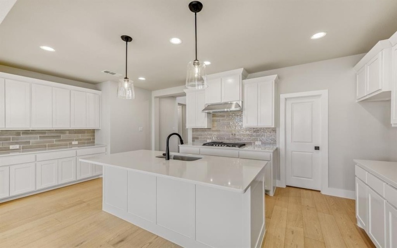 11509 Vesper Row, Fort Worth, TX 76052, 4 Bedrooms Bedrooms, ,3 BathroomsBathrooms,Residential,For Sale,11509 Vesper Row,0,21100340