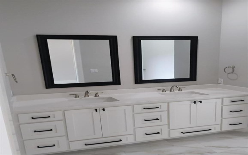 192 Johnston Lane, Runaway Bay, TX 76426, 3 Bedrooms Bedrooms, ,2 BathroomsBathrooms,Residential,For Sale,192 Johnston Lane,0,21100385