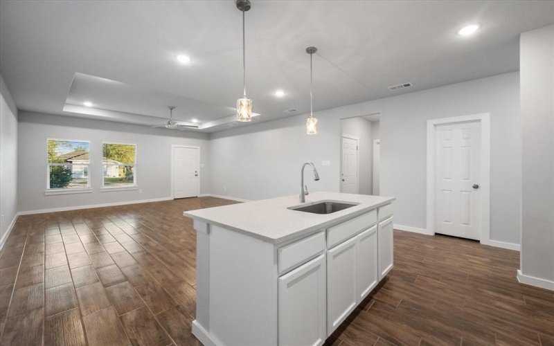 1217 E 6th Avenue, Corsicana, TX 75110, 3 Bedrooms Bedrooms, ,2 BathroomsBathrooms,Residential,For Sale,1217 E 6th Avenue,0,21100392