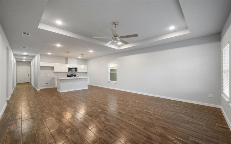 1217 E 6th Avenue, Corsicana, TX 75110, 3 Bedrooms Bedrooms, ,2 BathroomsBathrooms,Residential,For Sale,1217 E 6th Avenue,0,21100392