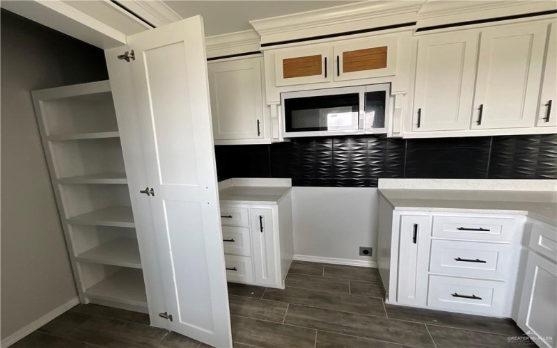 2360 Victoriano Street, Weslaco, TX 78596, 3 Bedrooms Bedrooms, ,2 BathroomsBathrooms,Residential,For Sale,2360 Victoriano Street,464247