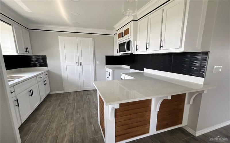 2360 Victoriano Street, Weslaco, TX 78596, 3 Bedrooms Bedrooms, ,2 BathroomsBathrooms,Residential,For Sale,2360 Victoriano Street,464247