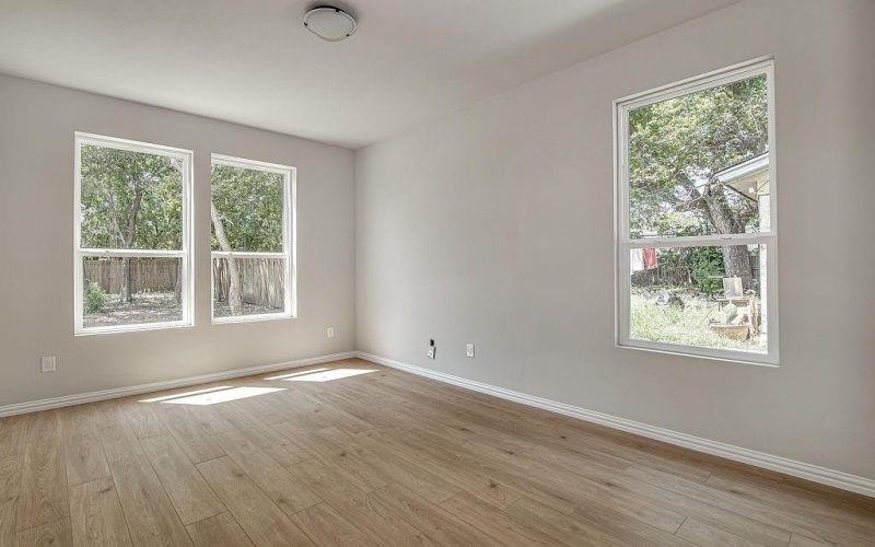 3121 Lumber Street, Fort Worth, TX 76112, 6 Bedrooms Bedrooms, ,5 BathroomsBathrooms,Residential Multi Family,For Sale,3121 Lumber Street,0,21100463