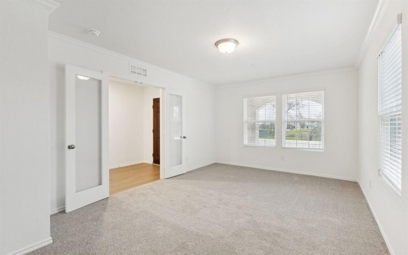 2724 Barton Springs Drive, Denton, TX 76208, 3 Habitaciones Habitaciones , ,2 BañosBaños,Residential,En Venta,2724 Barton Springs Drive,0,21100483