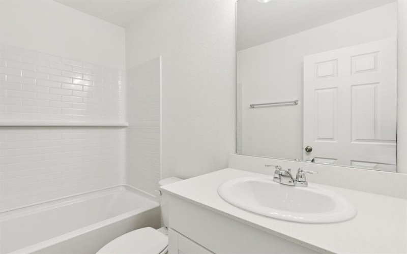 2724 Barton Springs Drive, Denton, TX 76208, 3 Habitaciones Habitaciones , ,2 BañosBaños,Residential,En Venta,2724 Barton Springs Drive,0,21100483