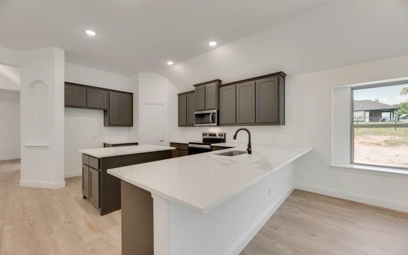 128 Loveta Lane, Boyd, TX 76023, 4 Bedrooms Bedrooms, ,2 BathroomsBathrooms,Residential,For Sale,128 Loveta Lane,0,21100575