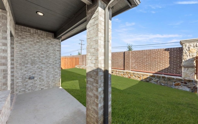 1907 Winecup Drive, Melissa, TX 75454, 3 Bedrooms Bedrooms, ,2 BathroomsBathrooms,Residential,For Sale,1907 Winecup Drive,0,21100670