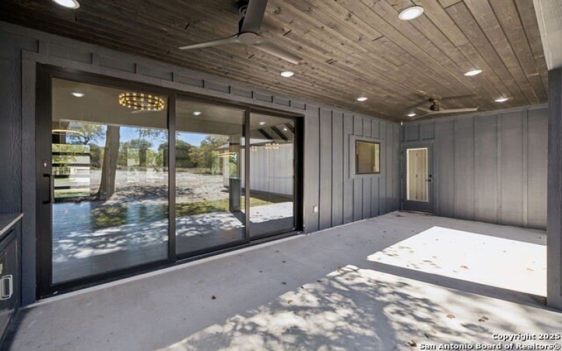 181 Timber, La Vernia, TX 78121, 4 Bedrooms Bedrooms, ,3 BathroomsBathrooms,Residential,For Sale,181 Timber,0,1919431