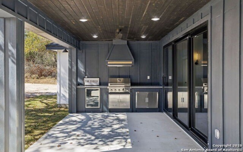 181 Timber, La Vernia, TX 78121, 4 Bedrooms Bedrooms, ,3 BathroomsBathrooms,Residential,For Sale,181 Timber,0,1919431