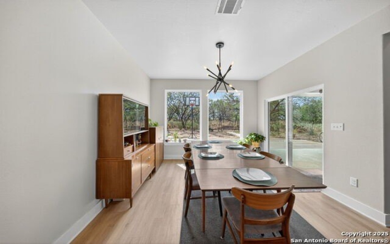 558 County Road 7713, Devine, TX 78016, 5 Bedrooms Bedrooms, ,3 BathroomsBathrooms,Residential,For Sale,558 County Road 7713,0,1919433