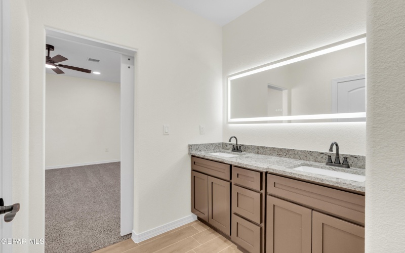 12325 Jack Vowell Way, El Paso, TX 79934, 4 Habitaciones Habitaciones , ,2 BañosBaños,Residential,En Venta,12325 Jack Vowell Way,0,925708