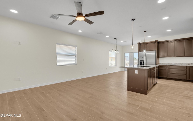 12325 Jack Vowell Way, El Paso, TX 79934, 4 Habitaciones Habitaciones , ,2 BañosBaños,Residential,En Venta,12325 Jack Vowell Way,0,925708