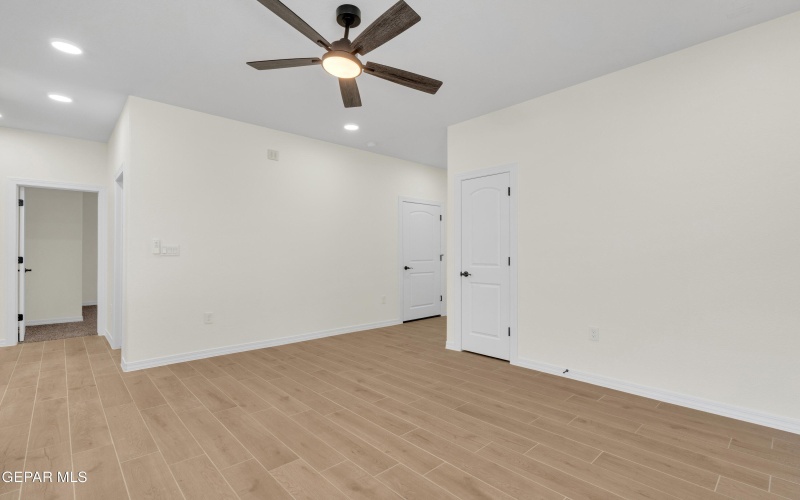 12325 Jack Vowell Way, El Paso, TX 79934, 4 Habitaciones Habitaciones , ,2 BañosBaños,Residential,En Venta,12325 Jack Vowell Way,0,925708