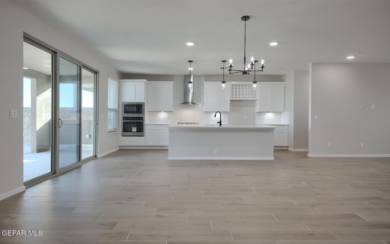 13741 Centro Vista Avenue, El Paso, TX 79928, 3 Bedrooms Bedrooms, ,2 BathroomsBathrooms,Residential,For Sale,13741 Centro Vista Avenue,0,932961