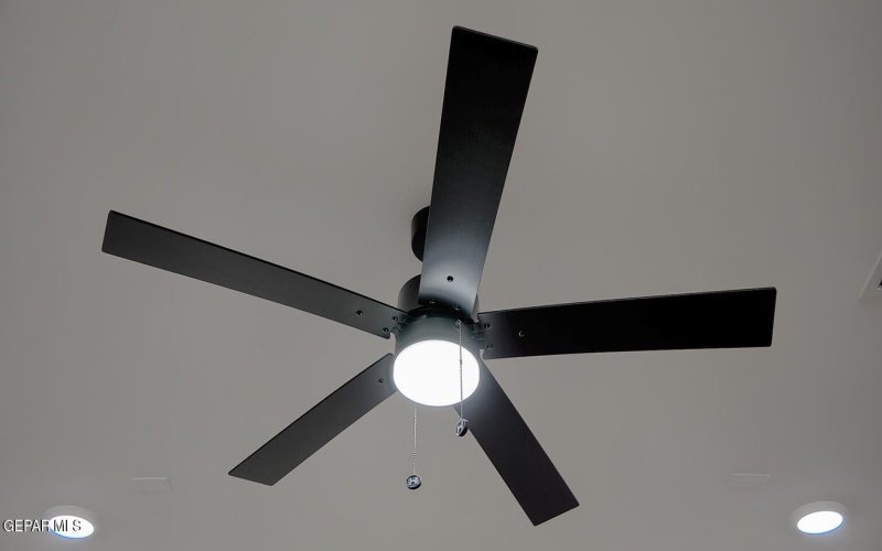 13741 Centro Vista Avenue, El Paso, TX 79928, 3 Bedrooms Bedrooms, ,2 BathroomsBathrooms,Residential,For Sale,13741 Centro Vista Avenue,0,932961