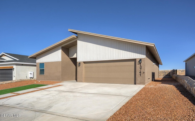 13741 Centro Vista Avenue, El Paso, TX 79928, 3 Bedrooms Bedrooms, ,2 BathroomsBathrooms,Residential,For Sale,13741 Centro Vista Avenue,0,932961