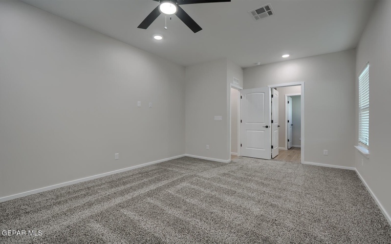 13741 Centro Vista Avenue, El Paso, TX 79928, 3 Bedrooms Bedrooms, ,2 BathroomsBathrooms,Residential,For Sale,13741 Centro Vista Avenue,0,932961