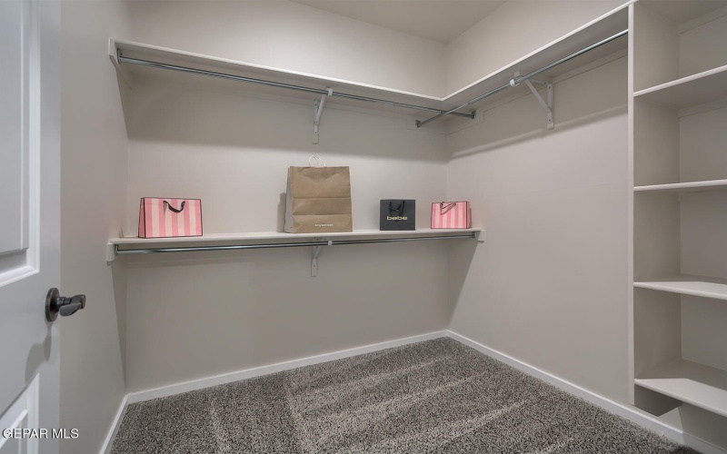 13741 Centro Vista Avenue, El Paso, TX 79928, 3 Bedrooms Bedrooms, ,2 BathroomsBathrooms,Residential,For Sale,13741 Centro Vista Avenue,0,932961