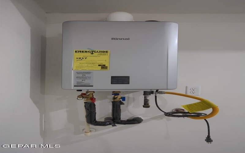 13741 Centro Vista Avenue, El Paso, TX 79928, 3 Bedrooms Bedrooms, ,2 BathroomsBathrooms,Residential,For Sale,13741 Centro Vista Avenue,0,932961