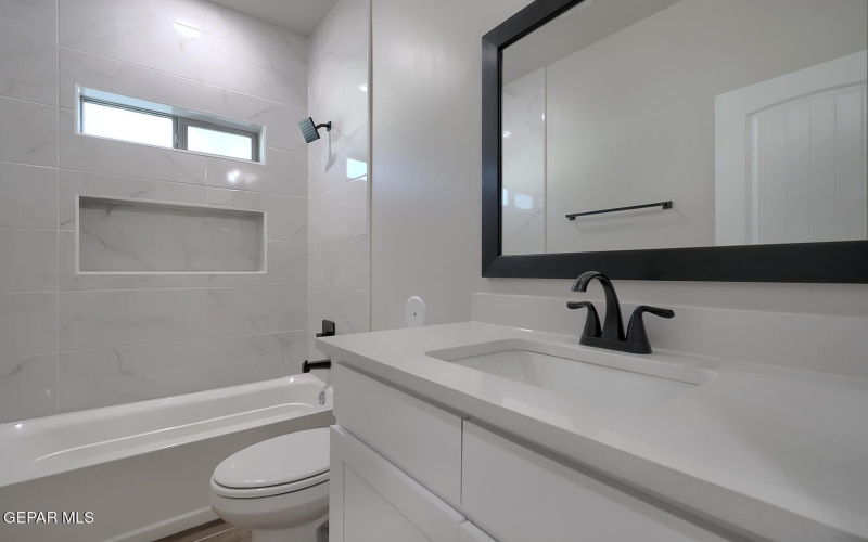 13741 Centro Vista Avenue, El Paso, TX 79928, 3 Bedrooms Bedrooms, ,2 BathroomsBathrooms,Residential,For Sale,13741 Centro Vista Avenue,0,932961