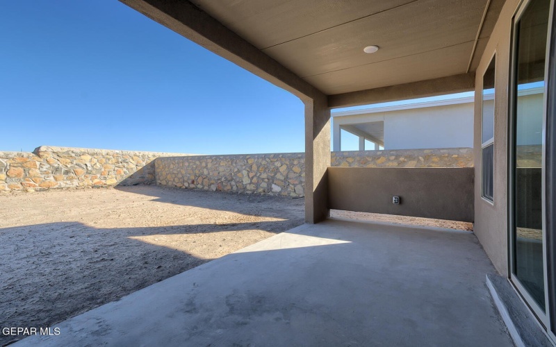 13741 Centro Vista Avenue, El Paso, TX 79928, 3 Bedrooms Bedrooms, ,2 BathroomsBathrooms,Residential,For Sale,13741 Centro Vista Avenue,0,932961