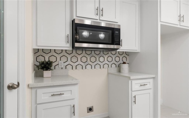 2516 Stevia Drive, Weslaco, TX 78599, 3 Bedrooms Bedrooms, ,2 BathroomsBathrooms,Residential,For Sale,2516 Stevia Drive,0,485741