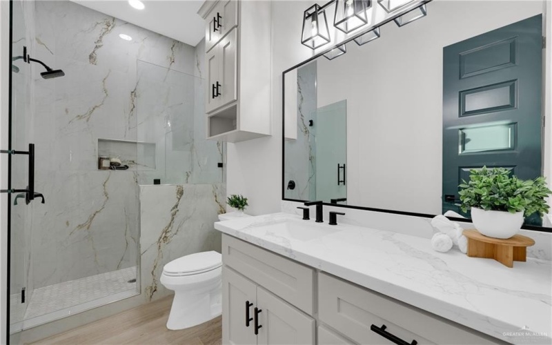 812 Spring Drive, Alton, TX 78573, 3 Habitaciones Habitaciones , ,3 BañosBaños,Residential,En Venta,812 Spring Drive,0,485903