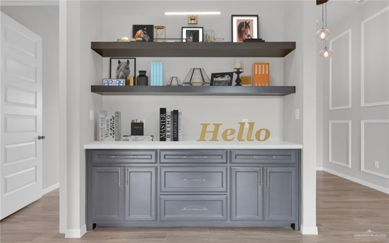 8007 N 48th Lane, McAllen, TX 78504, 4 Bedrooms Bedrooms, ,3 BathroomsBathrooms,Residential,For Sale,8007 N 48th Lane,0,485911