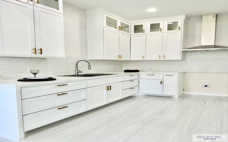 6108 MACKENNA DR, BROWNSVILLE, TX 78526, 4 Bedrooms Bedrooms, ,3 BathroomsBathrooms,Residential,For Sale,6108 MACKENNA DR,0,29769684