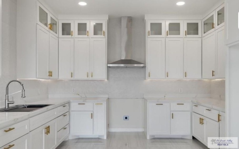 6108 MACKENNA DR, BROWNSVILLE, TX 78526, 4 Bedrooms Bedrooms, ,3 BathroomsBathrooms,Residential,For Sale,6108 MACKENNA DR,0,29769684