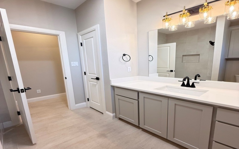 211 E Pennsylvania Ave, Midland, TX 79705, 4 Bedrooms Bedrooms, ,2 BathroomsBathrooms,Residential,For Sale,211 E Pennsylvania Ave,0,50086471