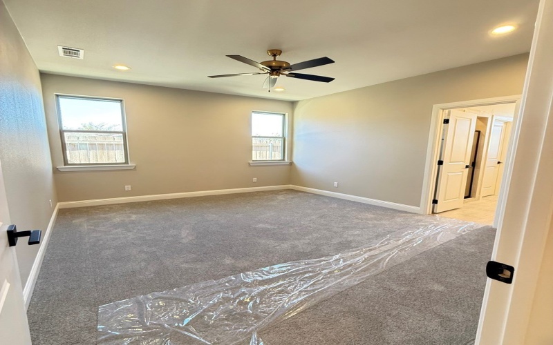 211 E Pennsylvania Ave, Midland, TX 79705, 4 Bedrooms Bedrooms, ,2 BathroomsBathrooms,Residential,For Sale,211 E Pennsylvania Ave,0,50086471