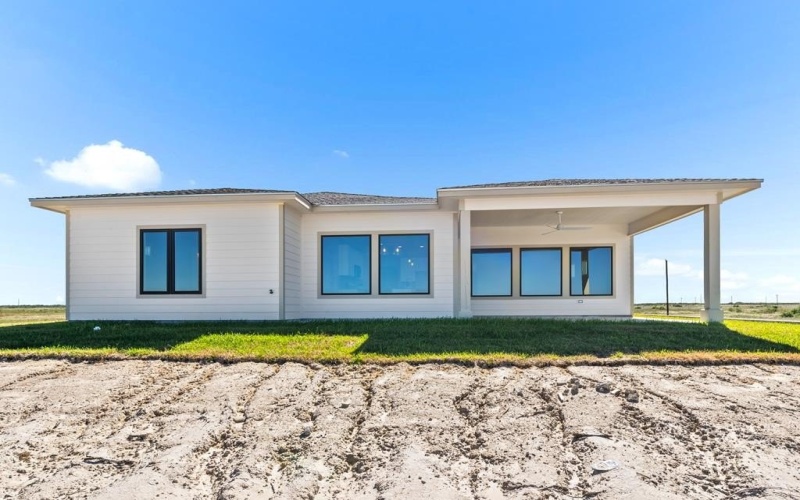 205, 209, 213 Trout Side Way, ROCKPORT, TX 78382, 3 Habitaciones Habitaciones , ,3 BañosBaños,Residential,En Venta,205,209,213 Trout Side Way,0,149038