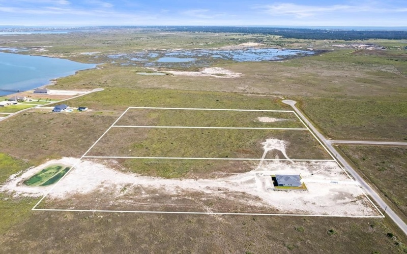 205, 209, 213 Trout Side Way, ROCKPORT, TX 78382, 3 Habitaciones Habitaciones , ,3 BañosBaños,Residential,En Venta,205,209,213 Trout Side Way,0,149038