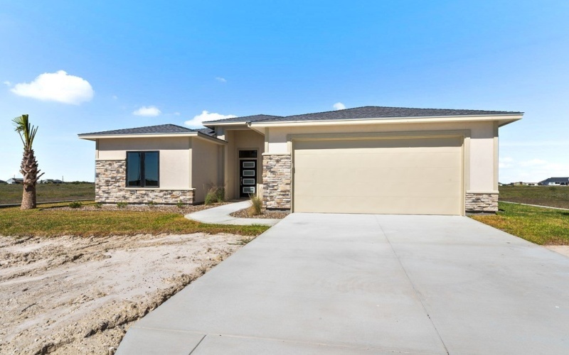 205, 209, 213 Trout Side Way, ROCKPORT, TX 78382, 3 Habitaciones Habitaciones , ,3 BañosBaños,Residential,En Venta,205,209,213 Trout Side Way,0,149038