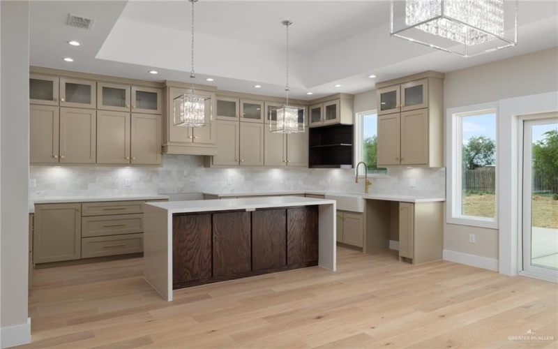 2615 Windsor Street, Edinburg, TX 78541, 3 Bedrooms Bedrooms, ,3 BathroomsBathrooms,Residential,For Sale,2615 Windsor Street,470229