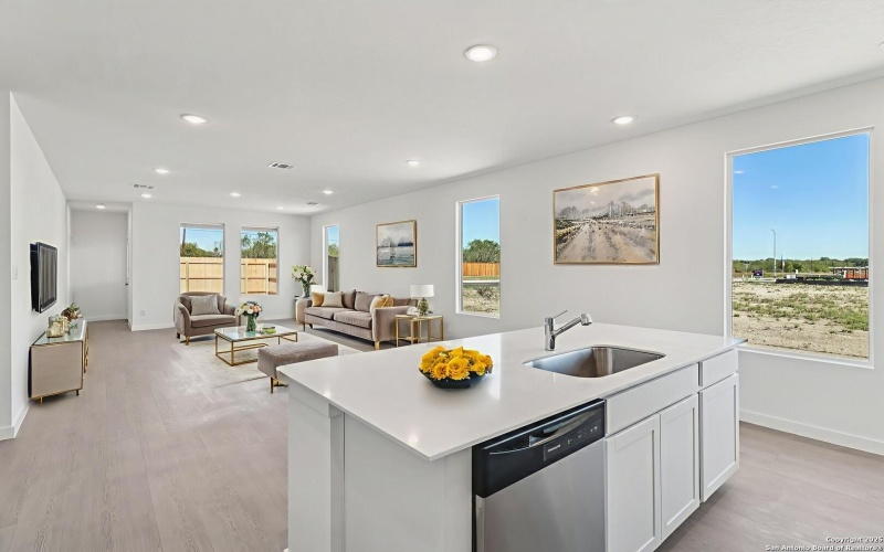 15519 Crescent Pine, San Antonio, TX 78253, 5 Habitaciones Habitaciones , ,3 BañosBaños,Residential,En Venta,15519 Crescent Pine,0,1919629