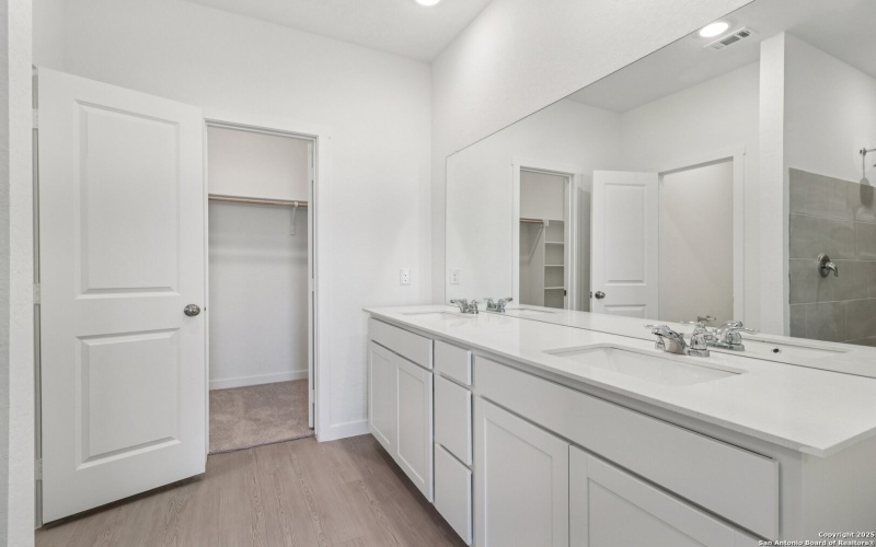 15519 Crescent Pine, San Antonio, TX 78253, 5 Habitaciones Habitaciones , ,3 BañosBaños,Residential,En Venta,15519 Crescent Pine,0,1919629