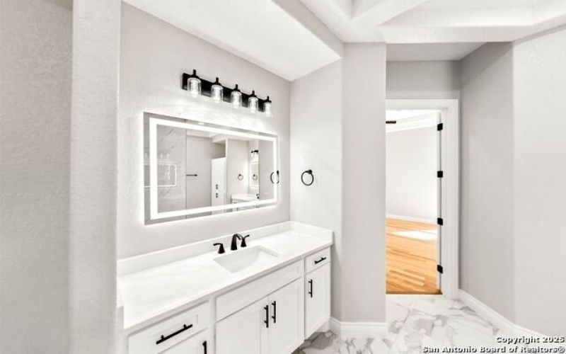 1954 Venezia, New Braunfels, TX 78132, 4 Bedrooms Bedrooms, ,3 BathroomsBathrooms,Residential,For Sale,1954 Venezia,0,1919634