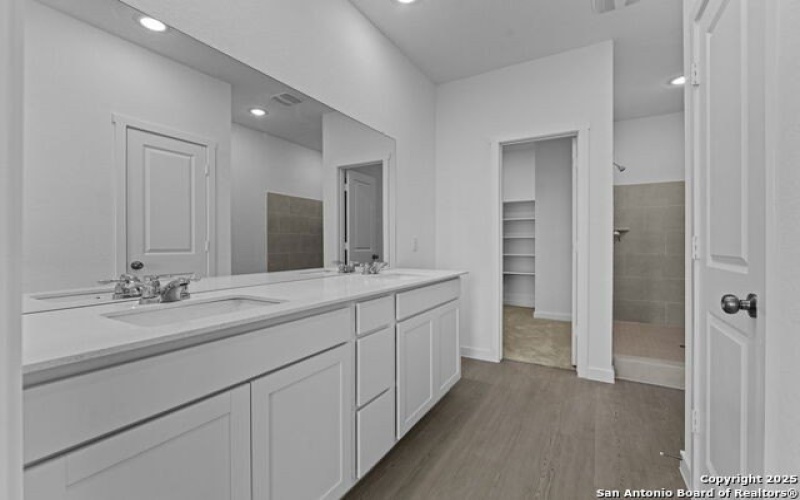 736 Horsetail Ln, New Braunfels, TX 78132, 4 Bedrooms Bedrooms, ,3 BathroomsBathrooms,Residential,For Sale,736 Horsetail Ln,0,1919701